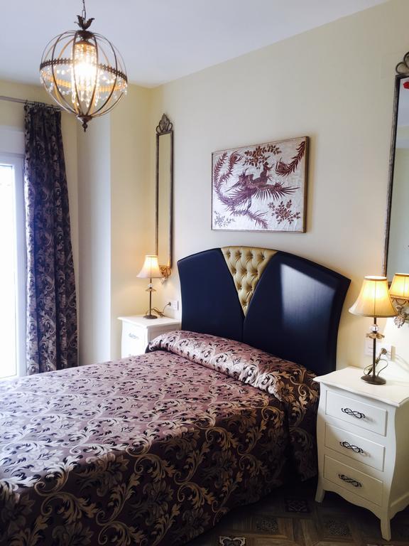 Hostal Flor De Lis- Lojo Hotel Conil De La Frontera Eksteriør billede